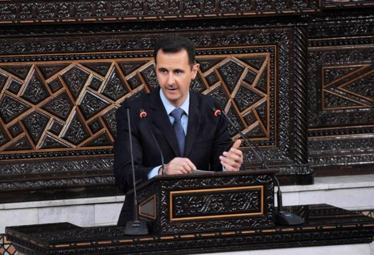 «Πληρωμένους» διαδηλωτές καταγγέλλει ο Άσαντ