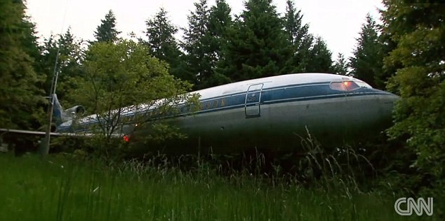 Μετέτρεψε παλιό αεροπλάνο της Ολυμπιακής στο σπίτι των ονείρων του 