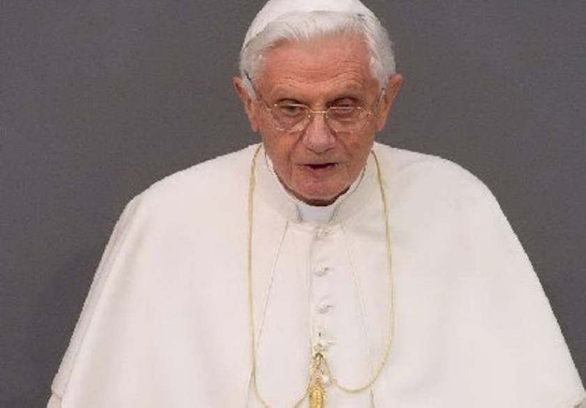 Ευχές του Πάπα Βενέδικτου για το Euro 2012