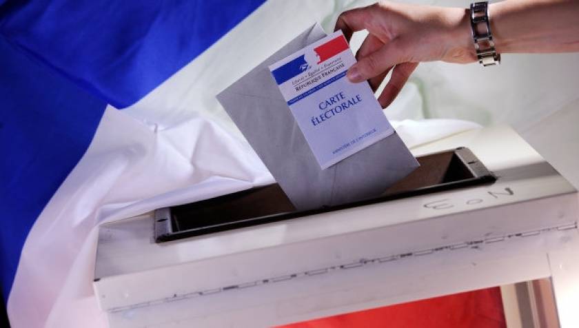 Στις κάλπες οι Γάλλοι για τις βουλευτικές εκλογές