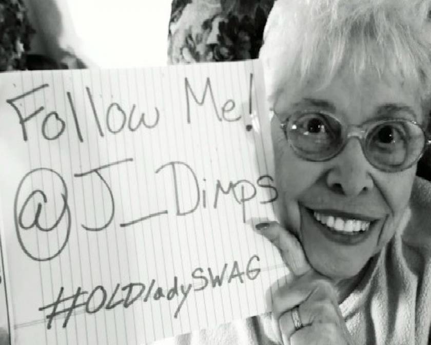 Βίντεο: Μια 80χρονη έχει 80.000 followers στο Twitter!