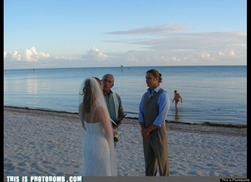 Τα καλύτερα photobombings από γάμους! (pics)