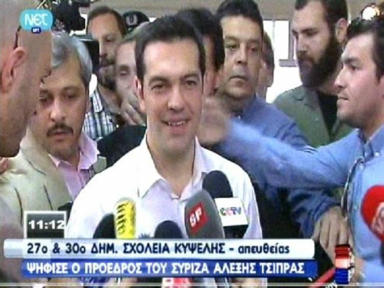 Βουλευτικές εκλογές 2012: Ψήφισε ο Αλέξης Τσίπρας (vid)