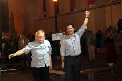 Εκλογές 2012: Ο Α. Τσίπρας στα Προπύλαια (φωτο) 