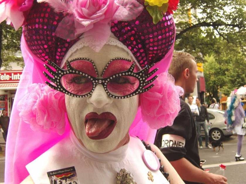 'Ανθιμος για gay parade: Γεγονός απαράδεκτο για τα ήθη και έθιμα μας