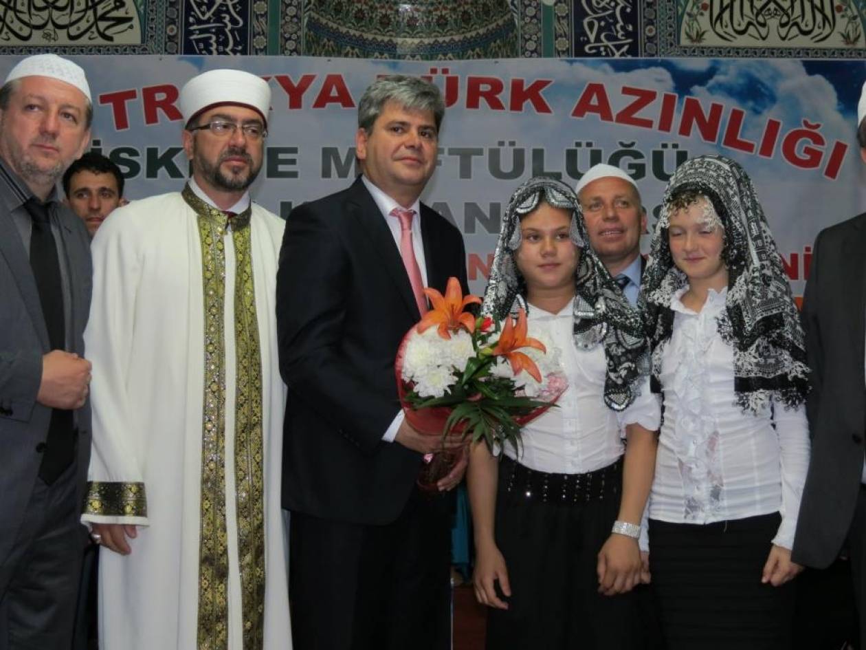 Οι Τούρκοι πανηγυρίζουν την νίκη των 3 Μουσουλμάνων στην Θράκη