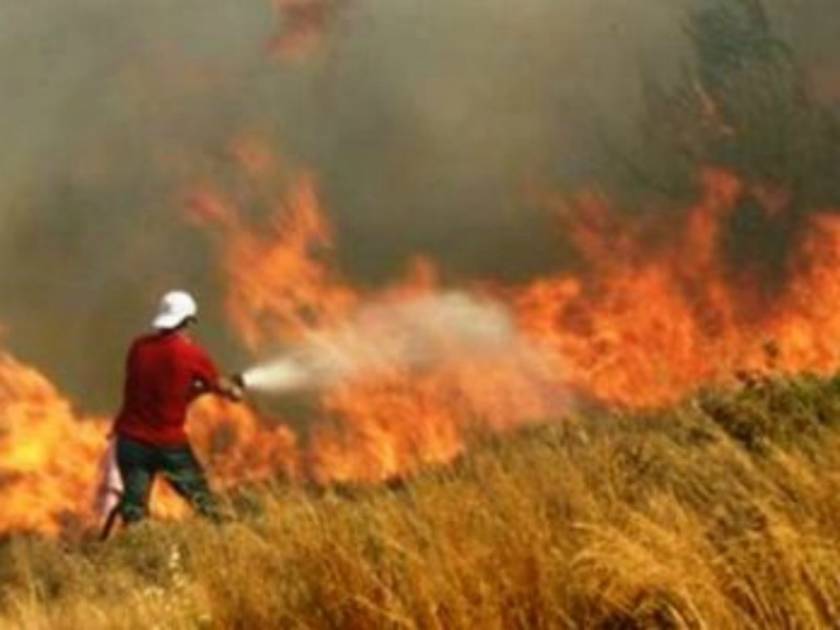 Πολύ υψηλός κίνδυνος πυρκαγιάς σε Εύβοια, Σκύρο, Λέσβο, Χίο