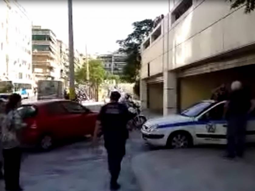 Στον εισαγγελέα οι συλληφθέντες του πενταπλού φονικού στην Κύπρο (vid)