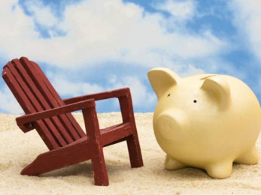 Δέκα τρόποι για να σας φτάσουν τα λεφτά στις διακοπές