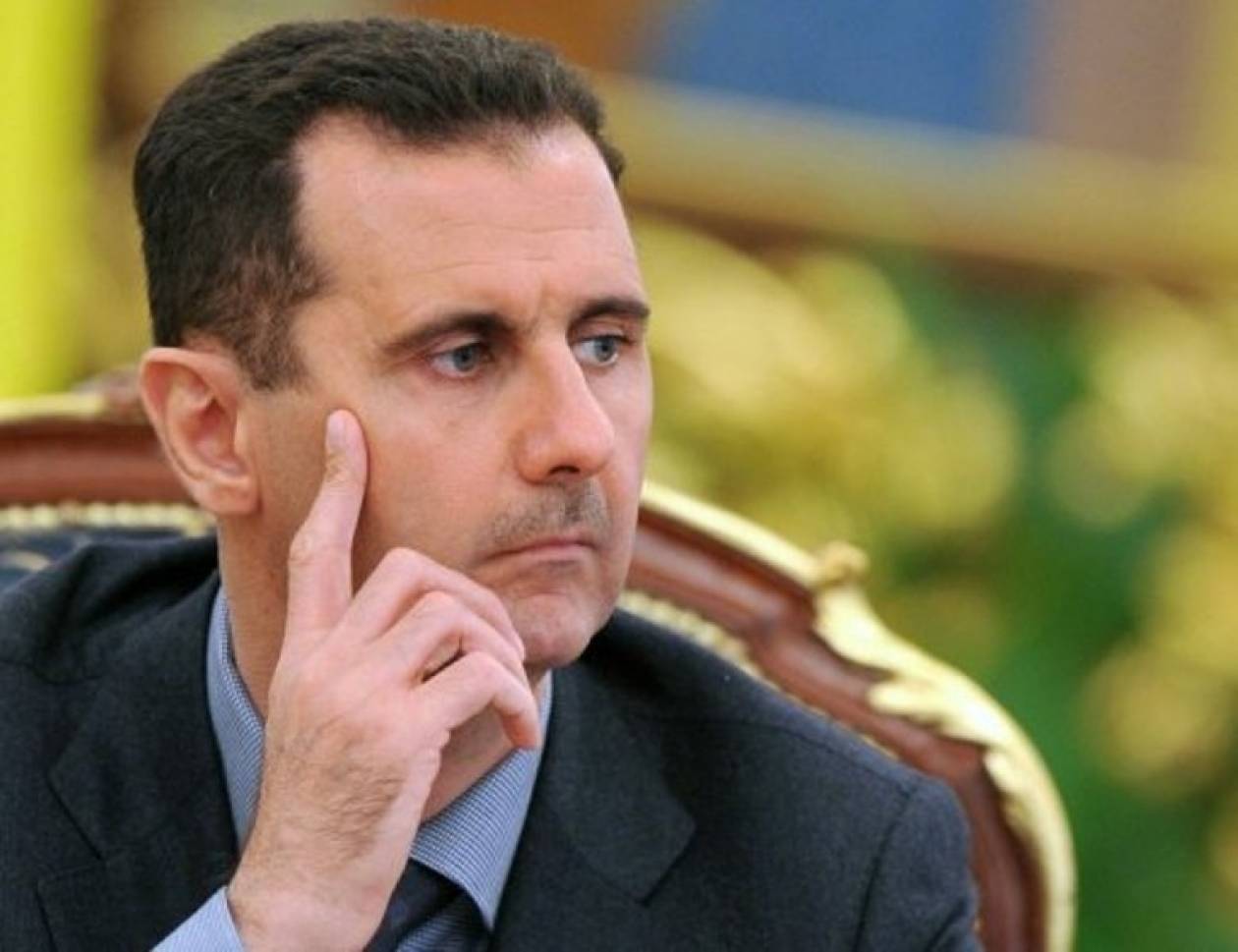 Kommersant: Πολιτικό άσυλο στον Άσαντ από τη Μόσχα
