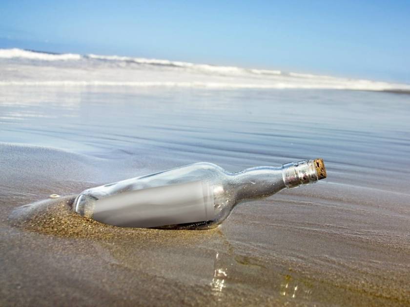 Σε πόσα χρόνια διαλύεται στη θάλασσα ένα τσιγάρο ή ένα μπουκάλι!