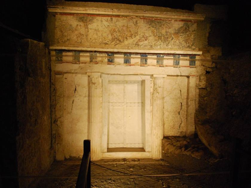 Στον αρχαίο τάφο Βεργίνας δεν είναι ο Φίλιππος Β αλλά ο Μ. Αλέξανδρος;