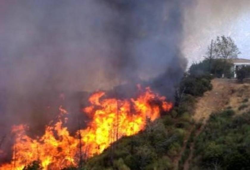 Ποιες περιοχές κινδυνεύουν με πυρκαγιά τη Δευτέρα