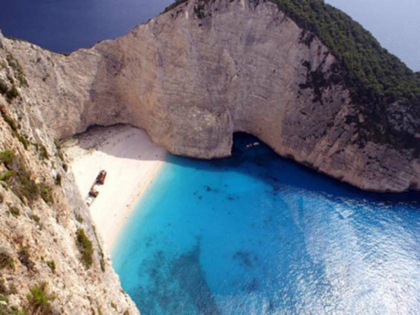 Δέκα εκπληκτικές παραλίες που πρέπει να πάτε! (pics)