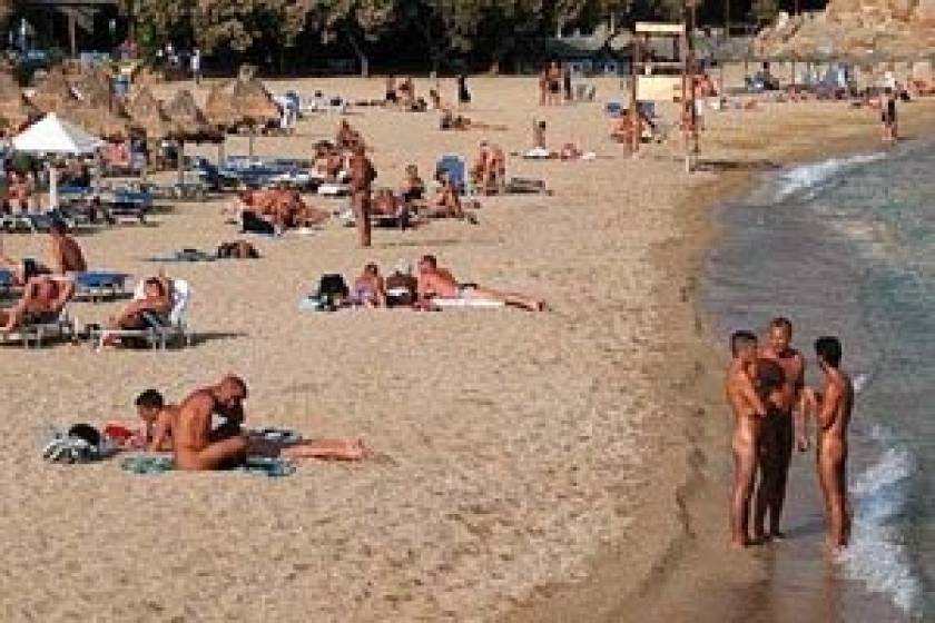 Δείτε τις top παραλίες γυμνιστών της Ελλάδας