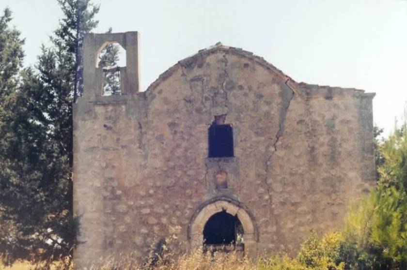 ΝΤΡΟΠΗ: Καταρρέει εκκλησία-μουσείο στα κατεχόμενα