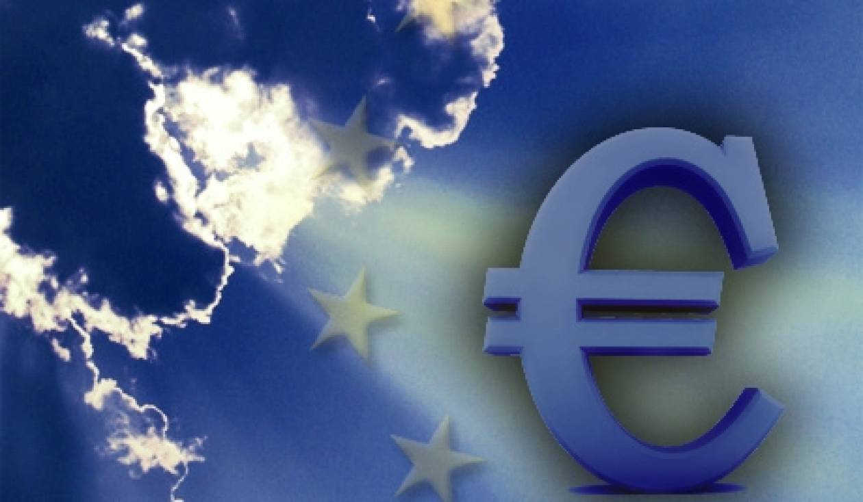Ρουμπινί: Δίνω στο ευρώ άλλο μισό χρόνο