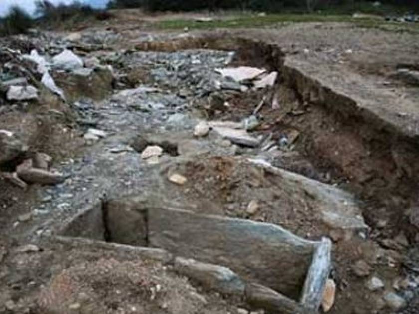 Στο Δυρράχιο βρέθηκαν περισσότεροι από 36 Αρχαιοελληνικοί τάφοι!
