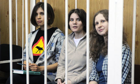 Πούτιν: Οι Pussy Riot δεν πρέπει να τιμωρηθούν αυστηρά
