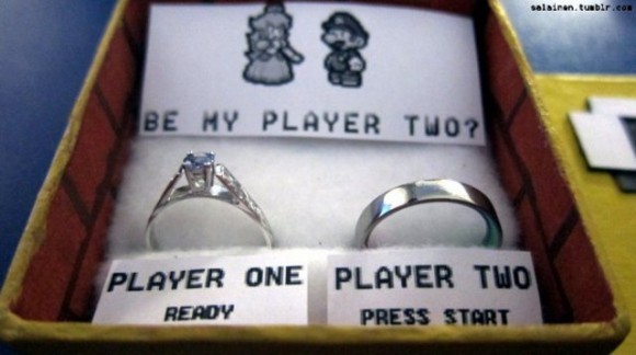 Του έκανε πρόταση γάμου με τον... Super Mario! (pic)