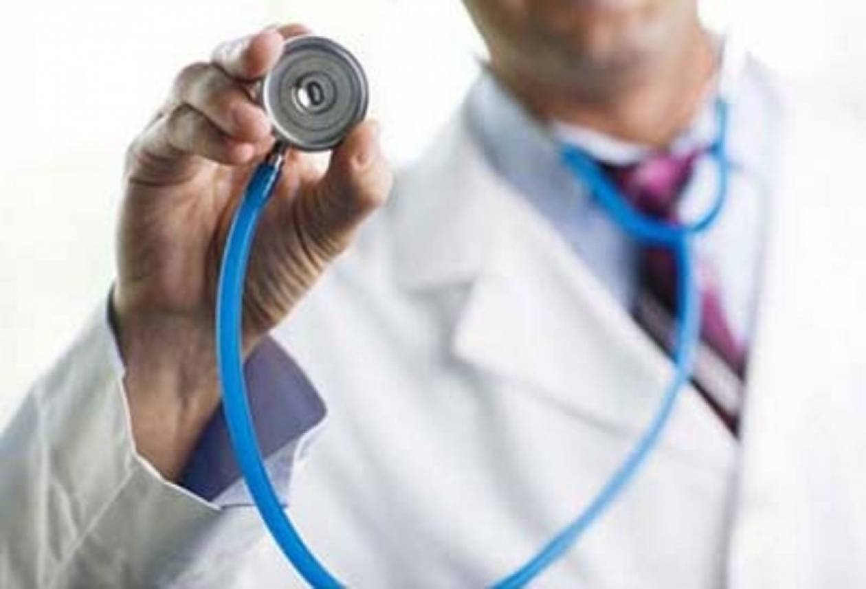 Μαζικές παραιτήσεις γιατρών από επιχειρήσεις υγείας προκαλεί ο ΕΟΠΥΥ