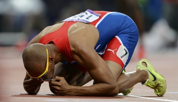 Ο χρυσός Ολυμπιονίκης που έκανε εκατομμύρια τηλεθεατές να δακρύσουν!