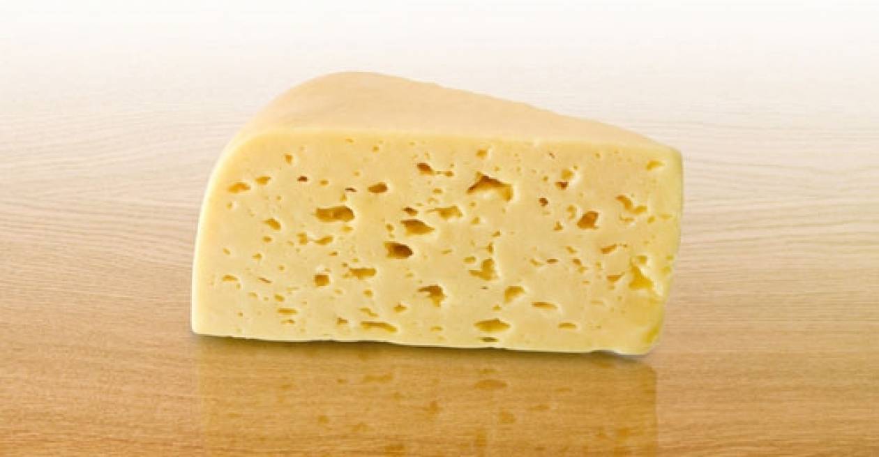 Δείτε γιατί αυτό το τυρί στοιχίζει... χρυσάφι
