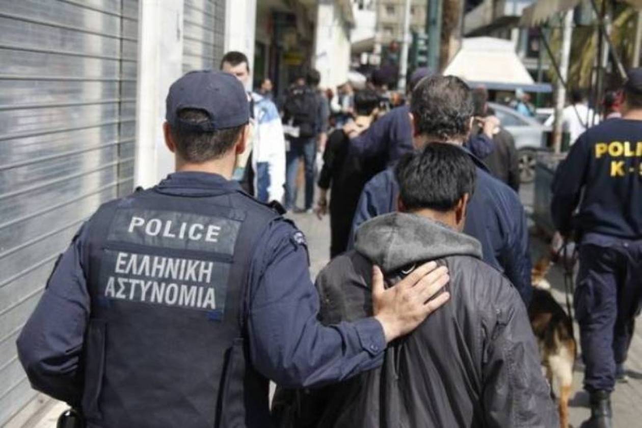 Ξένιος Ζευς: Άλλες 60 συλλήψεις στο κέντρο της Αθήνας