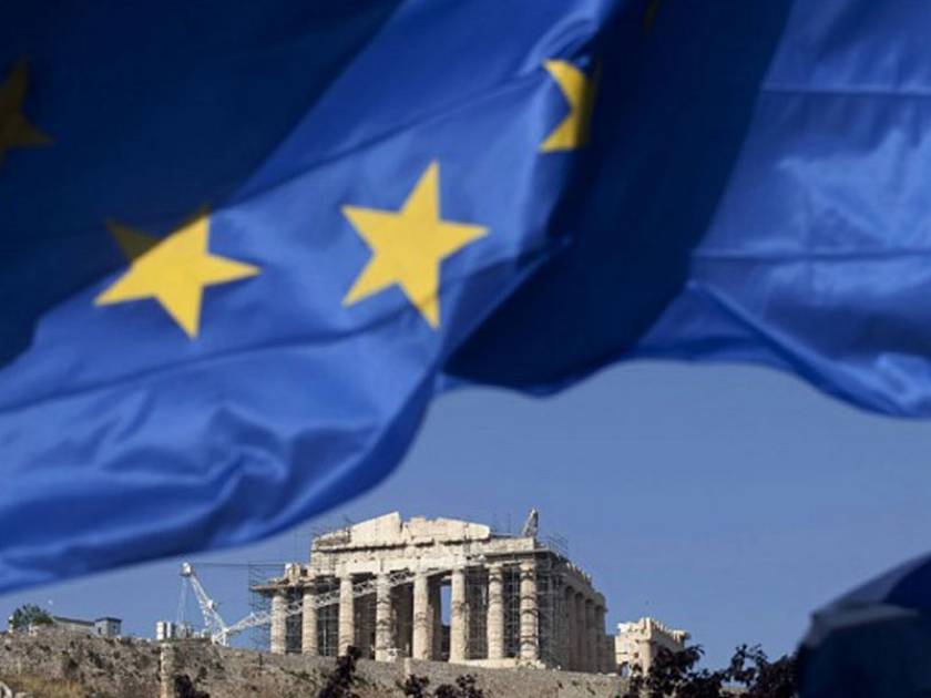 Παραμονή της Ελλάδας στην Ευρωζώνη βλέπουν οι αναλυτές
