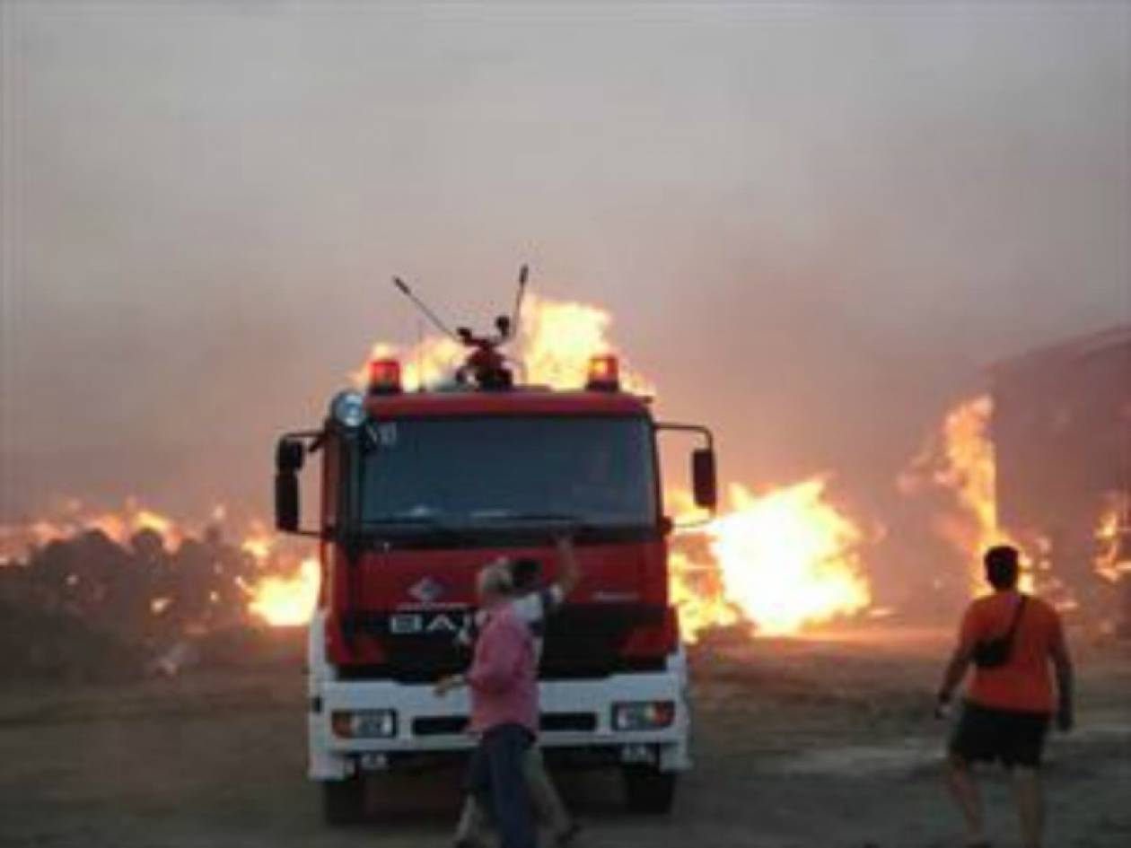 Χανιά: Σε εξέλιξη μεγάλη φωτιά στη Κίσαμο