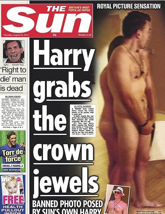 Το πρωτοσέλιδο της Sun με τον γυμνό πρίγκιπα Χάρι