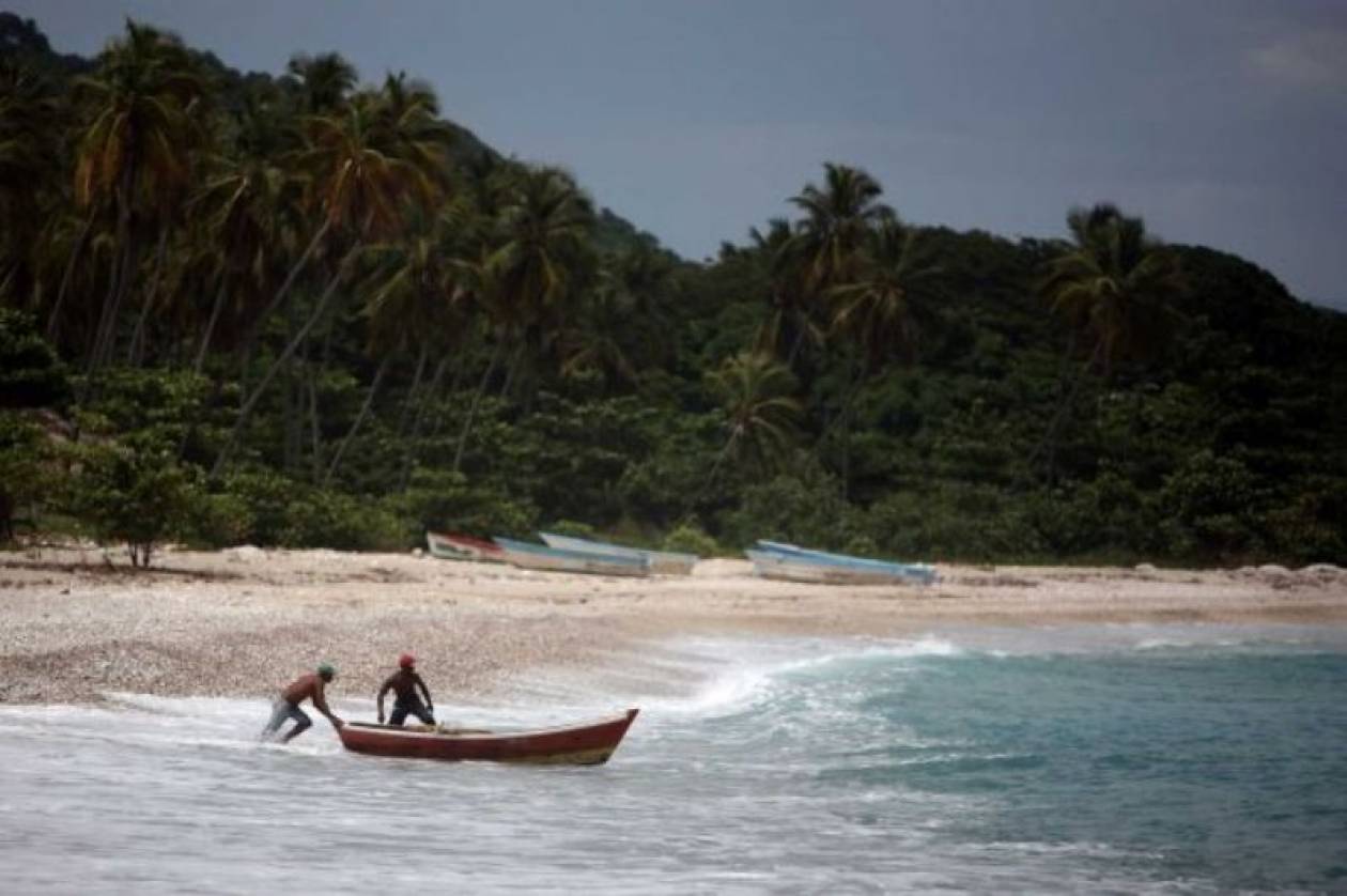 Προσάραξη σκάφους στις Μπαχάμες με 150 μετανάστες