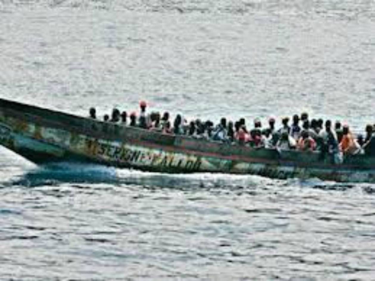 Σαράντα μετανάστες πνίγηκαν σε ναυάγιο