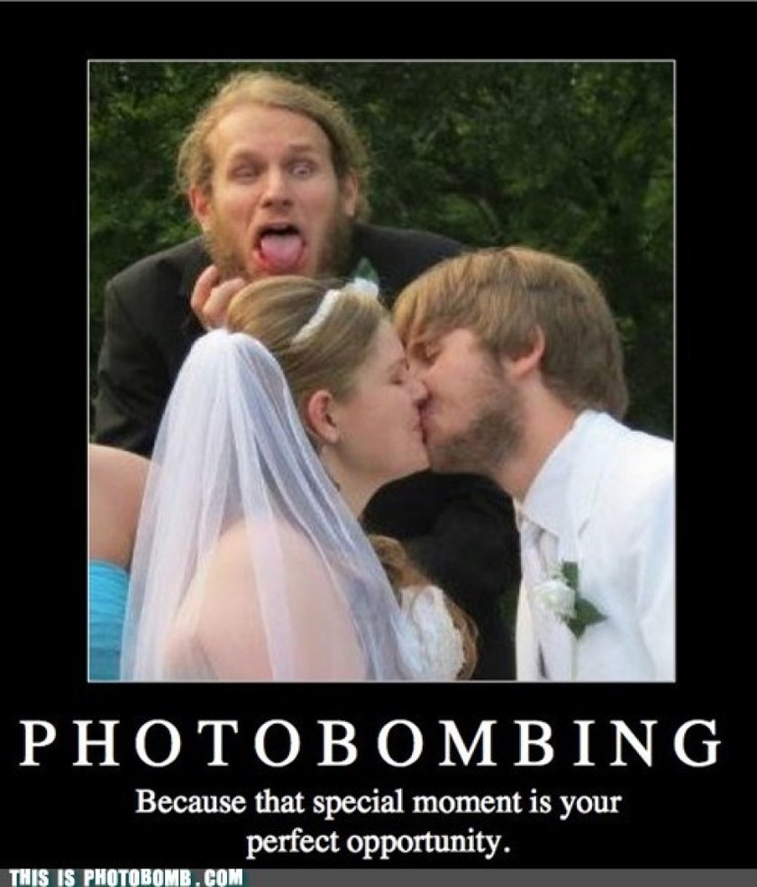 Τα πιο αστεία γαμήλια photobombing! (pics)