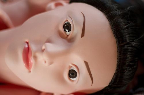 50.000 Ιάπωνες κάνουν σεξ με πλαστική κούκλα! (pics)