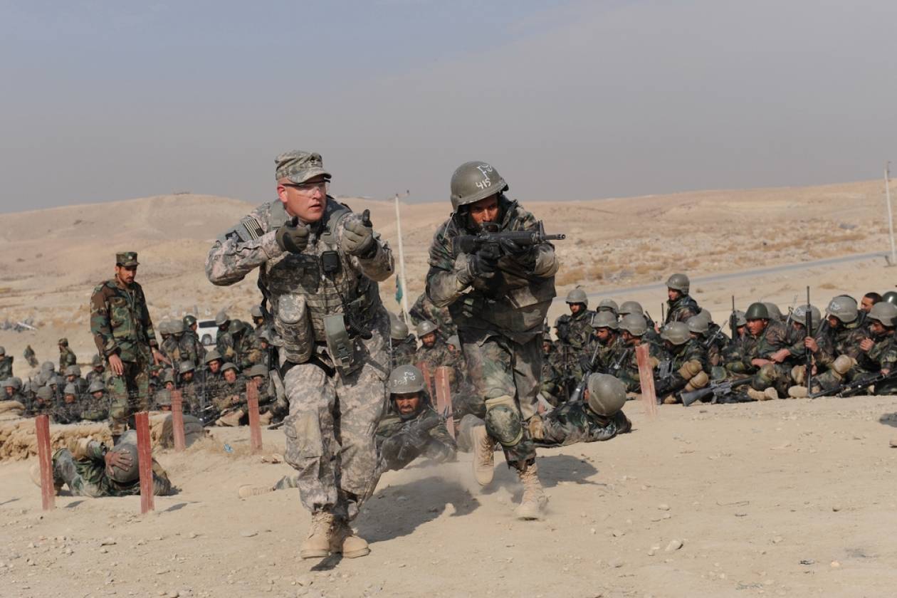 Η ISAF αναστέλλει την εκπαίδευση των αφγανικών δυνάμεων ασφαλείας