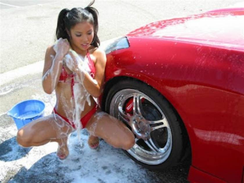 Με 9 πλυσίματα αυτοκινήτου, δώρο το... σεξ!