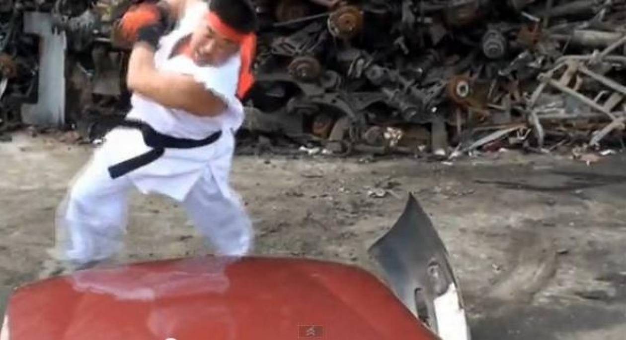 Βίντεο: Δείτε Ιάπωνα παλαιστή να καταστρέφει... αυτοκίνητα