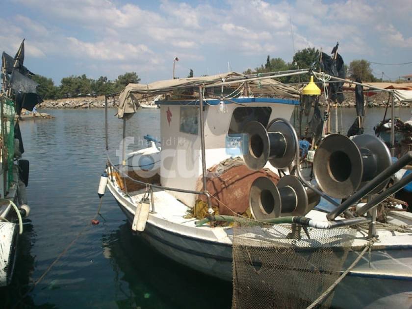 Σήμα κινδύνου εκπέμπουν οι ψαράδες της Β. Ελλάδας