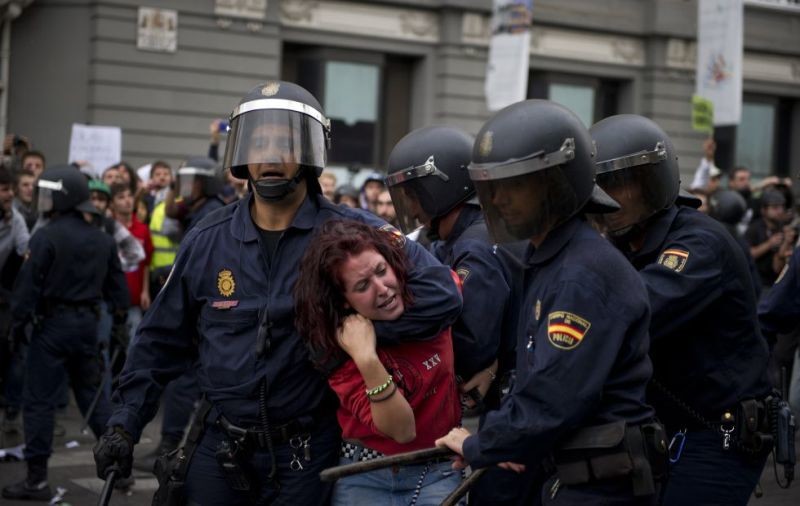 Ισπανία: Άγρια επεισόδια στη Μαδρίτη-Δεκάδες τραυματίες  