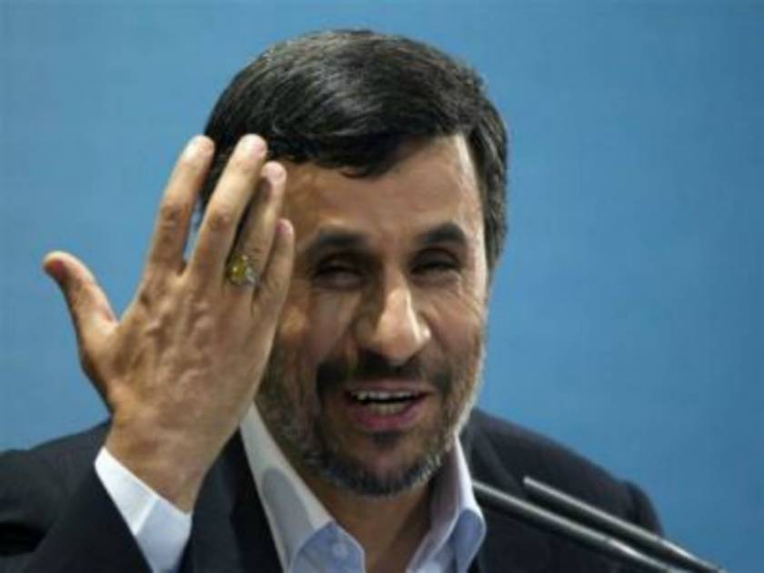 Ιράν: Υπερβολικά... φιλοαμερικανός κρίνεται ο Αχμαντινετζάντ!