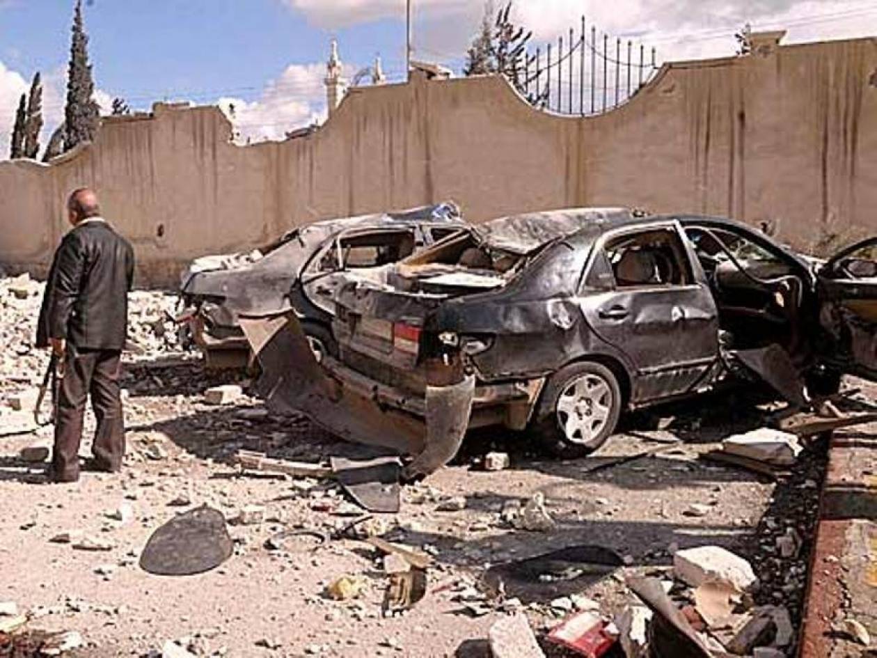 Φονικές εκρήξεις παγιδευμένων αυτοκινήτων στη Συρία
