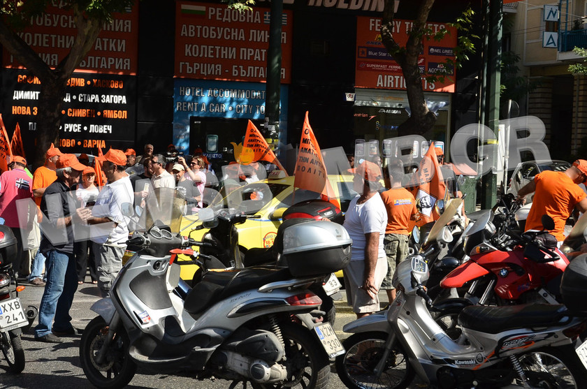 Μηχανοκίνητη πορεία των εργαζομένων της ΠΟΕ –ΟΤΑ (ΦΩΤΟ+ΒΙΝΤΕΟ)