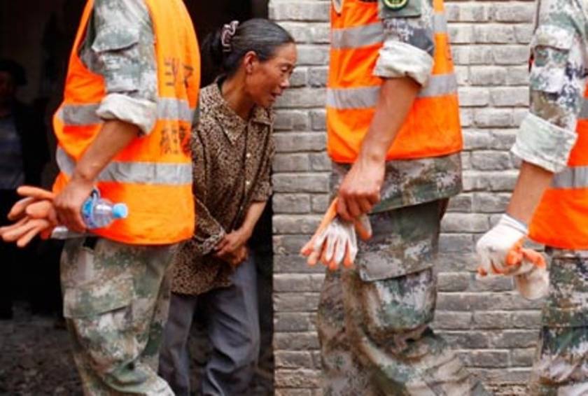Κίνα: Μαθητές θάφτηκαν ζωντανοί σε κατολίσθηση