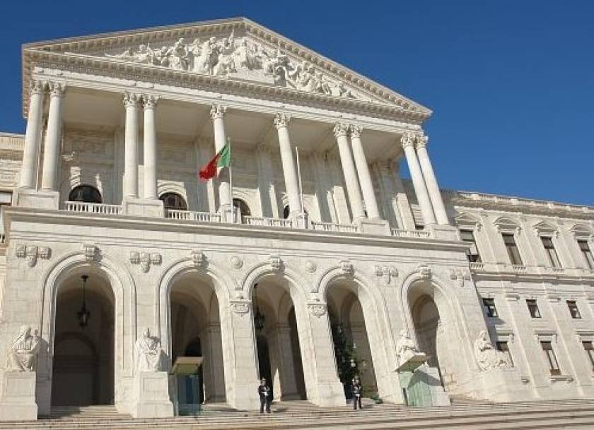 Πορτογαλία: Τη Δευτέρα παρουσιάζεται ο προϋπολογισμός για το 2013