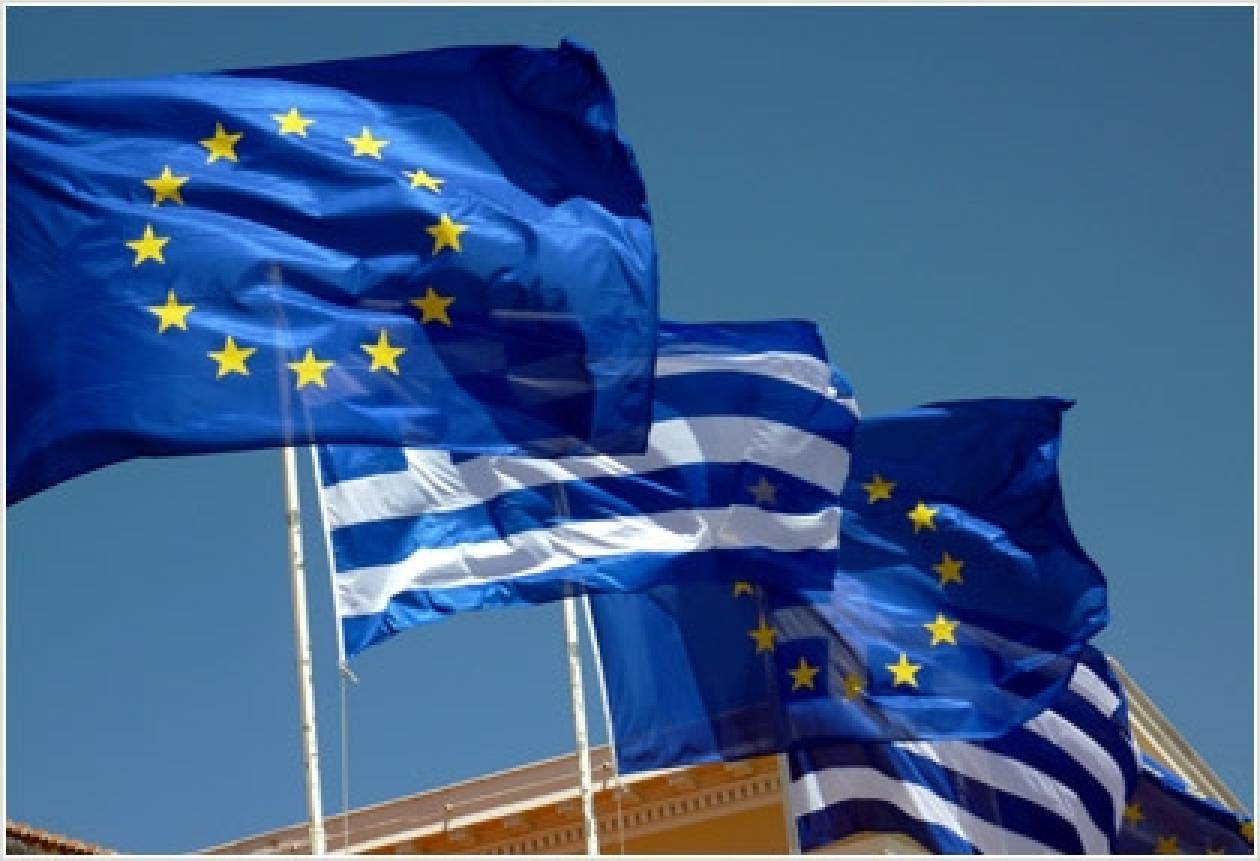 Μοιρασμένοι οι Γερμανοί σχετικά με την παραμονή της Ελλάδας στο ευρώ