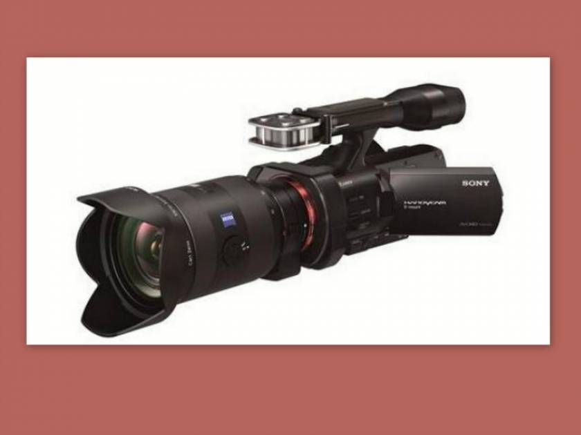 Η Sony παρουσιάζει την πρώτη full-frame Handycam® Full HD Bιντεοκάμερα