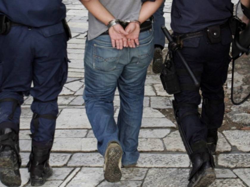 Ιωάννινα: Συνελήφθη Αλβανός με Διεθνές ένταλμα σύλληψης