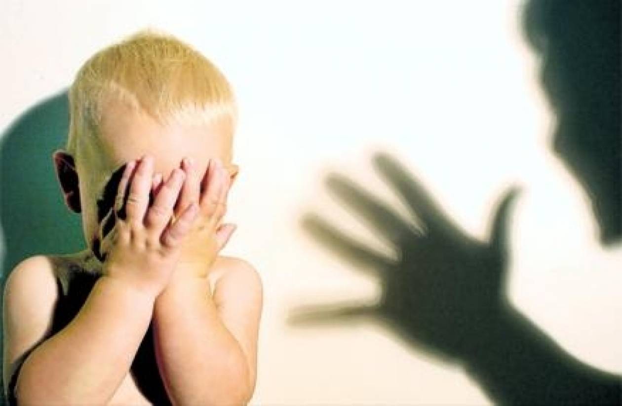 Κραυγή αγωνίας για επτά κακοποιημένα παιδιά