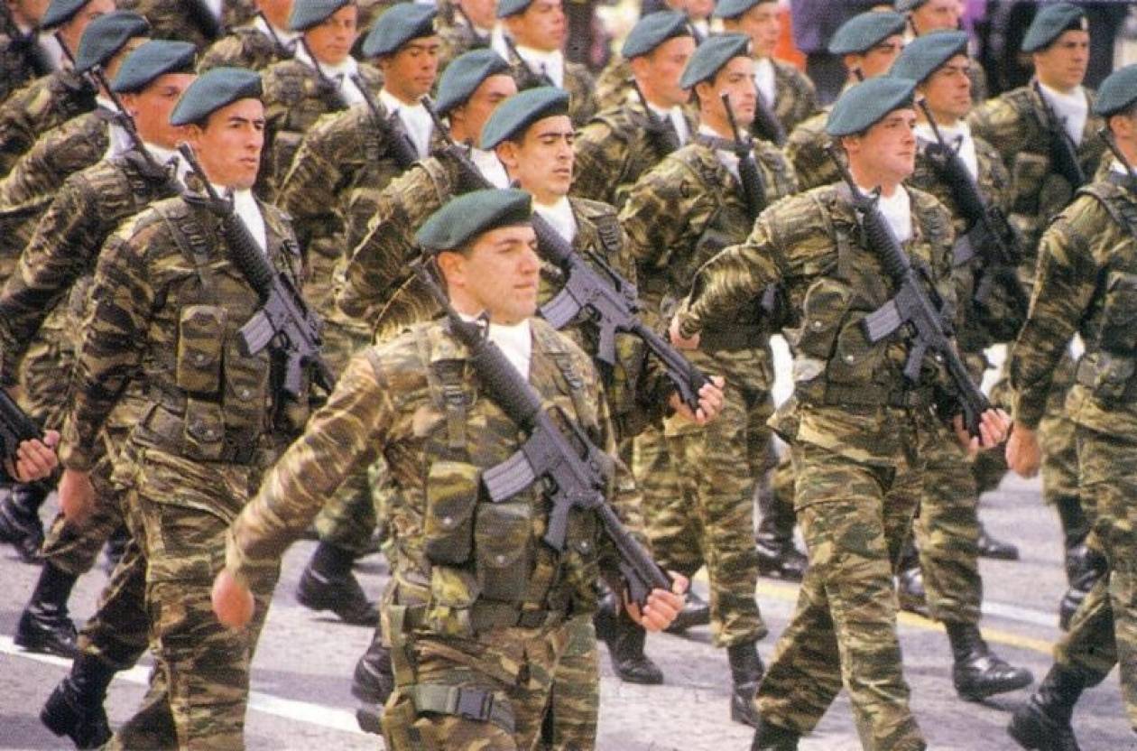 Vatan: «Τους Ελληνες στρατιώτες προστάτευσαν στρατιώτες»